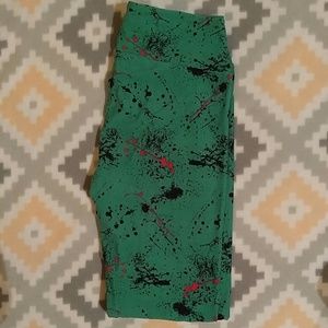 Lularoe OS Paintsplatter Leggings